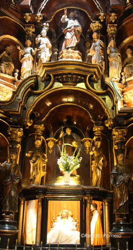 Convent of San Francisco & Catacombs, Lima Attractions - My Peru Guide Convent of San Francisco & Catacombs, Lima Attractions - My Peru Guide