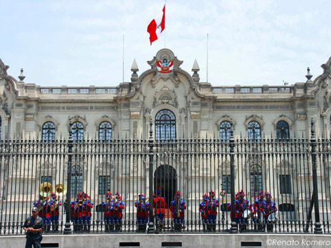 Government Palace, Lima - My Peru Guide